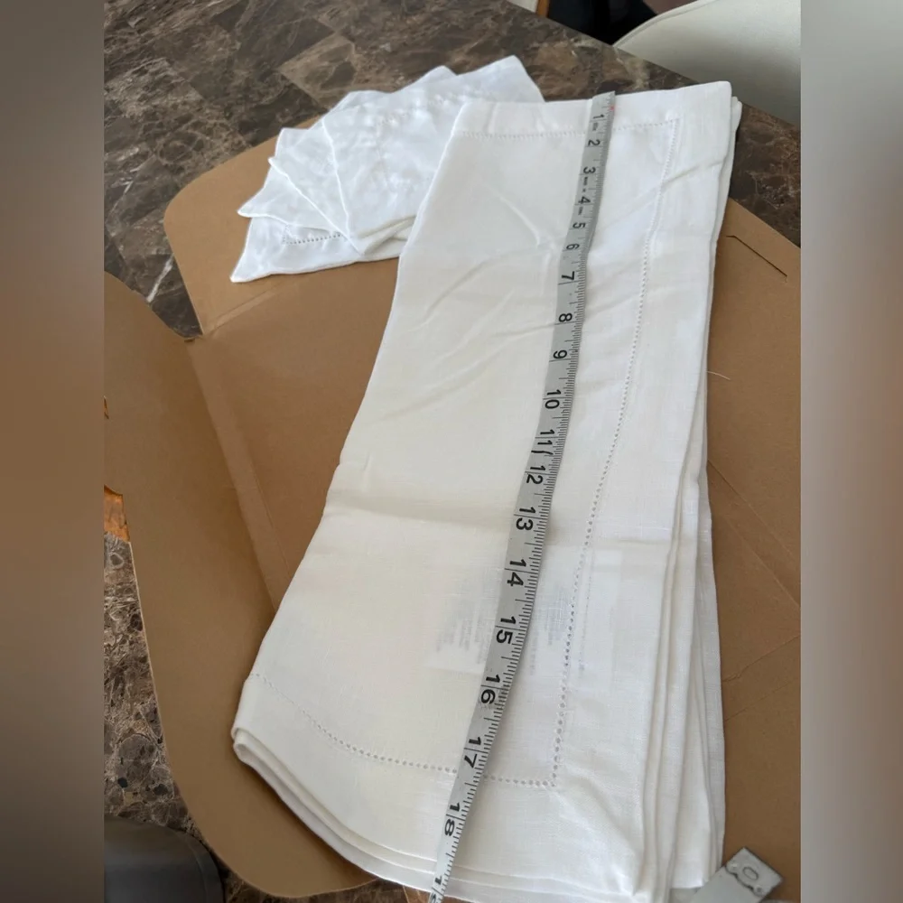 ATLINIA White Linen Placemats and Coasters